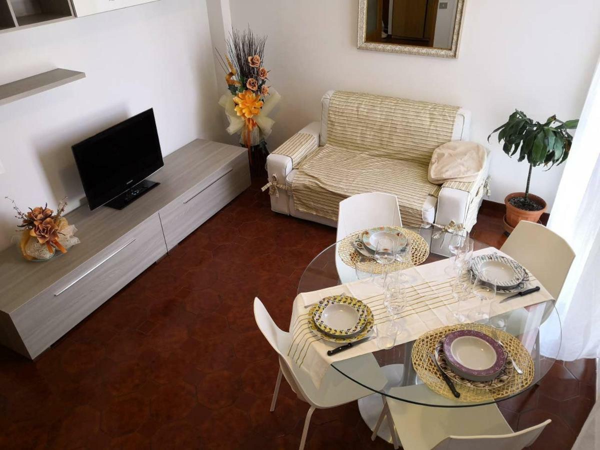 Home Holidays Piza Zewnętrze zdjęcie